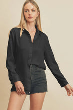Load image into Gallery viewer, Cali - Classic Button Down Top - Black