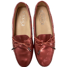 Load image into Gallery viewer, Tod&#39;s Pink Loafers
