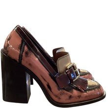 Load image into Gallery viewer, Mulberry Mauve Heels
