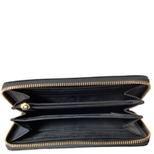 Load image into Gallery viewer, Coach Poppy Wallet
