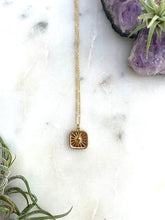 Load image into Gallery viewer, Devine Necklace
