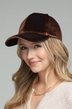 Load image into Gallery viewer, Velvet Hat - Brown
